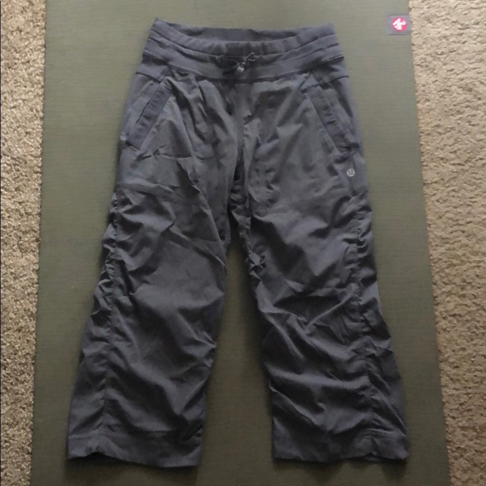 Dance Studio Crop in size 4